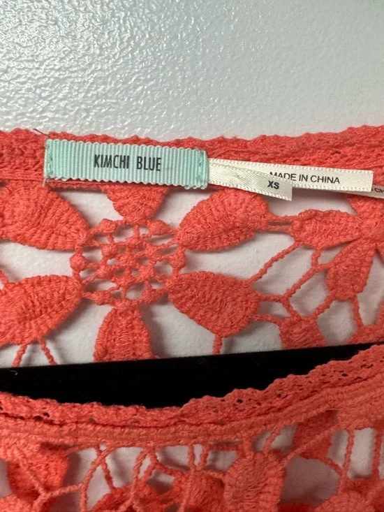 Kimchi Blue XS Coral Crochet Lace Floral Top Boho Sheer Festival Beach Cover Up - Picture 4 of 7